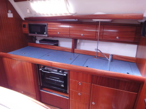 Bavaria 38