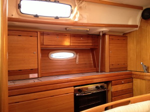 Bavaria 39